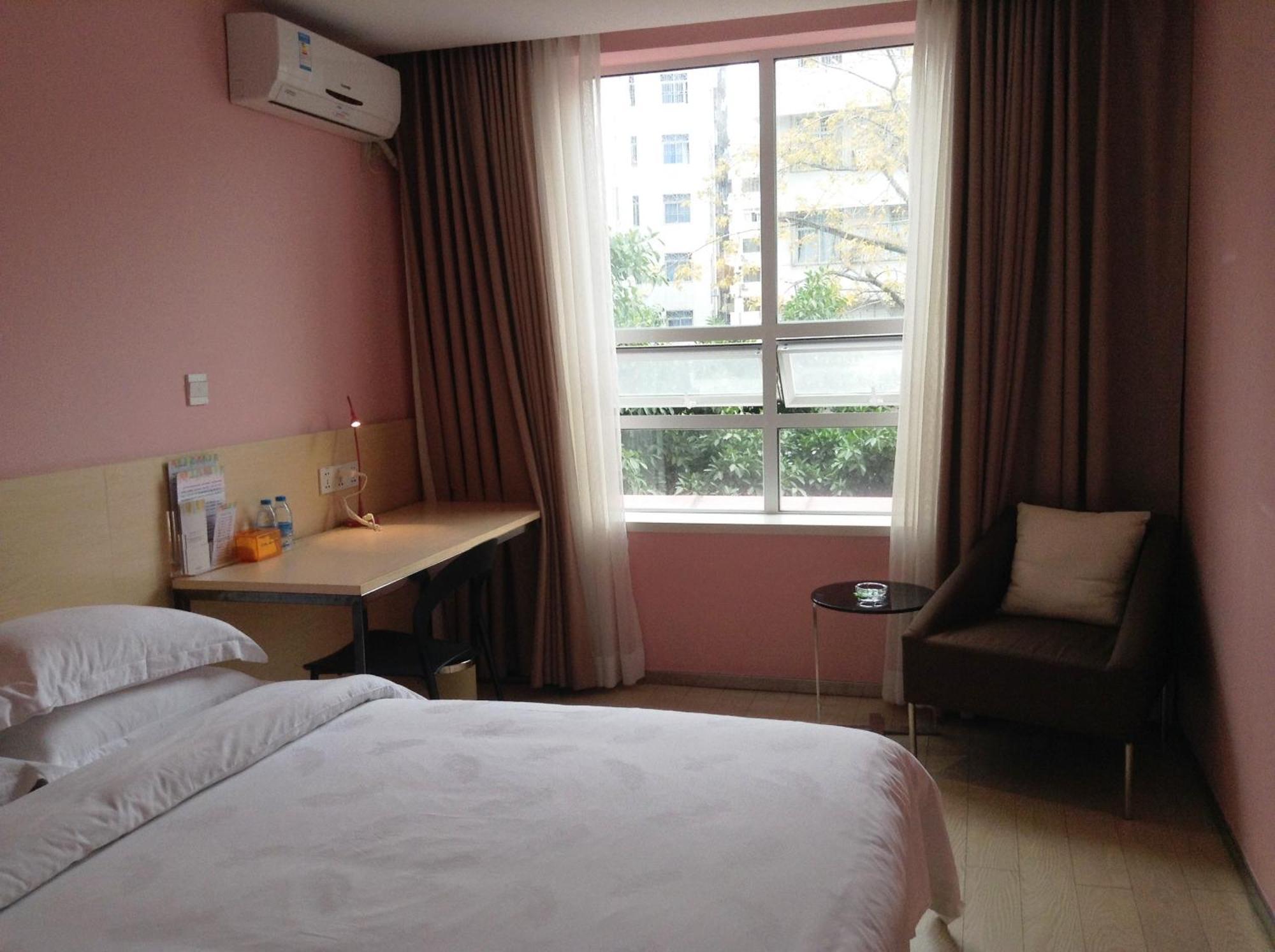 Colour Inn - She Kou Branch Shenzhen Quarto foto